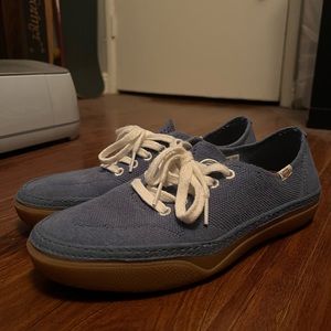 Vans Circle Vee.